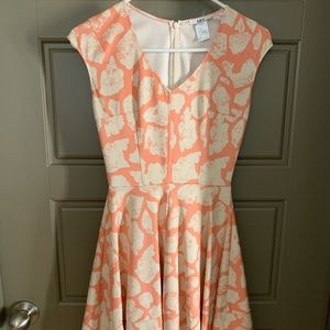XS Bar III pink print dress